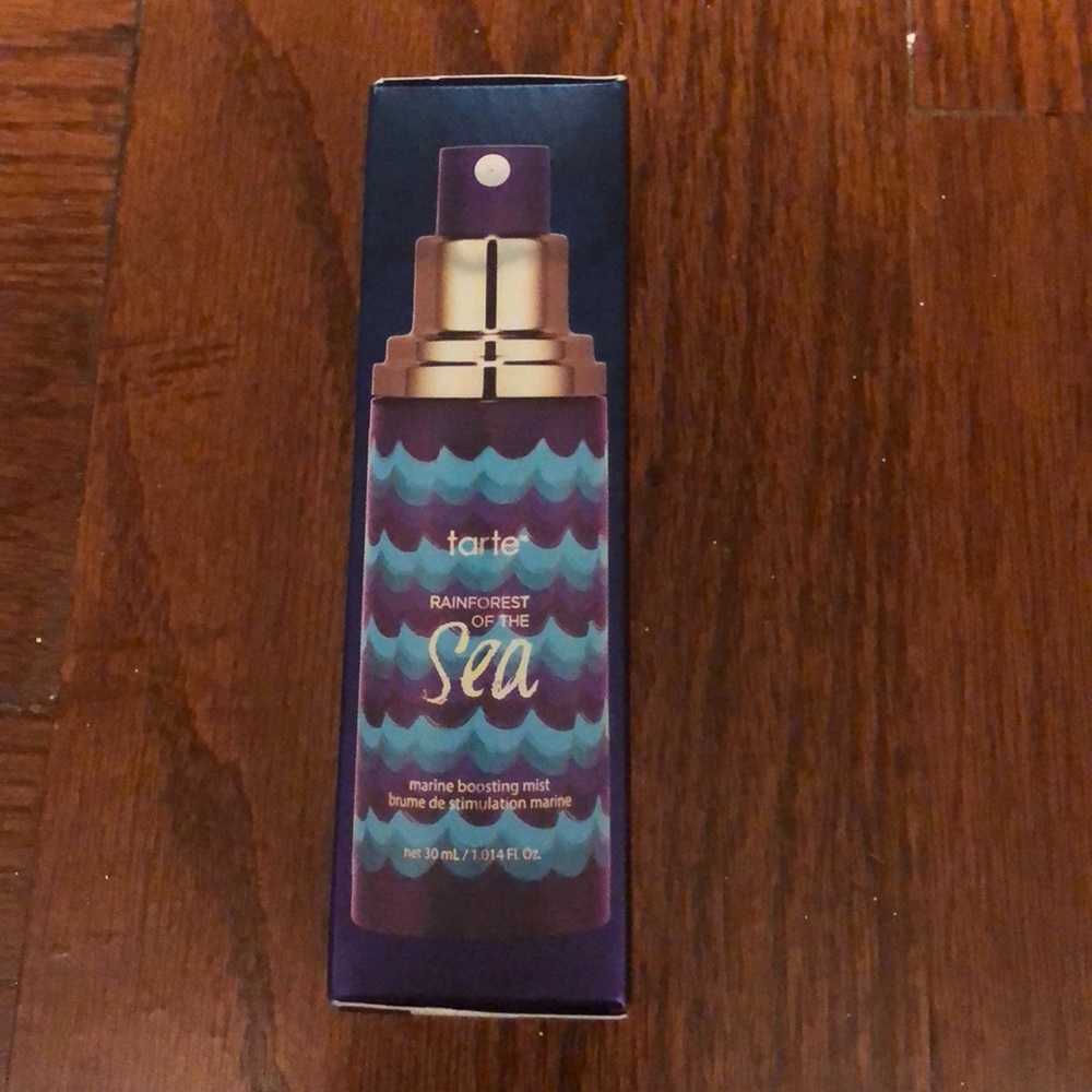 Tarte Rainforest of the Sea setting spray